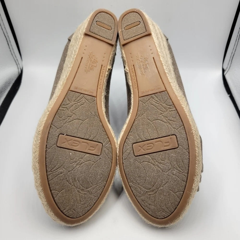 LifeStride Occupy Canvas Peep Toe Espadrille Wedges Sz 8.5